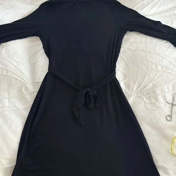 Old Navy Black Dress - Picture 2 of 8